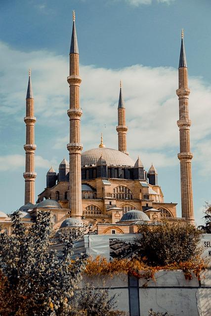 كيف يرد السلام على الكافر إذا سلم