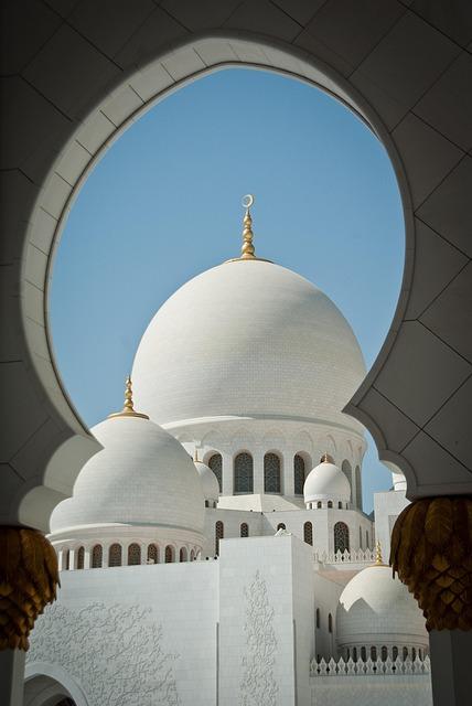 ما يقول عند التعجب والأمر السار