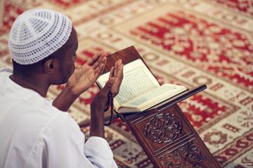 كتاب الشهادات